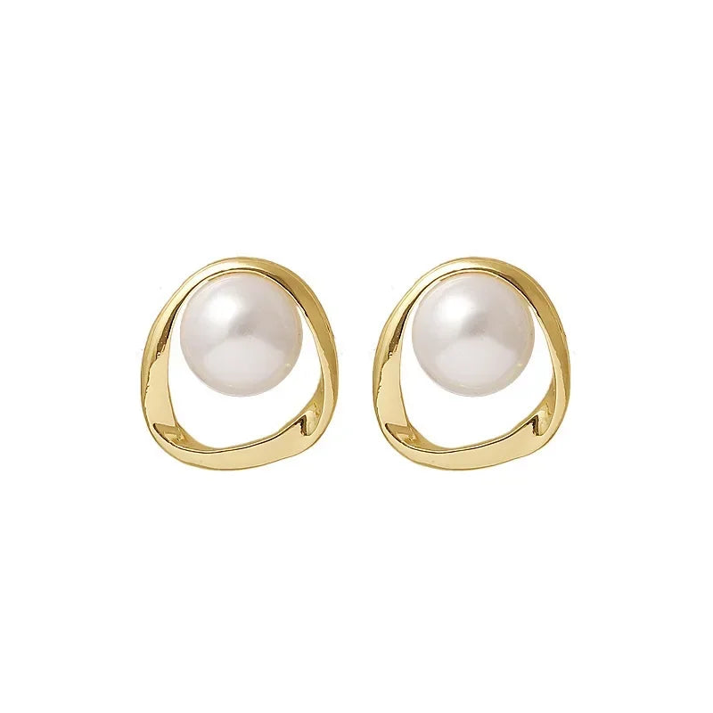 Gold Round Imitation Pearl Studs