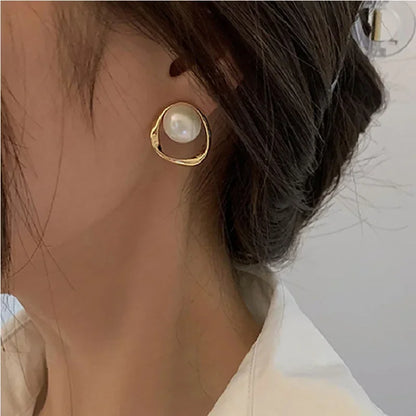 Gold Round Imitation Pearl Studs